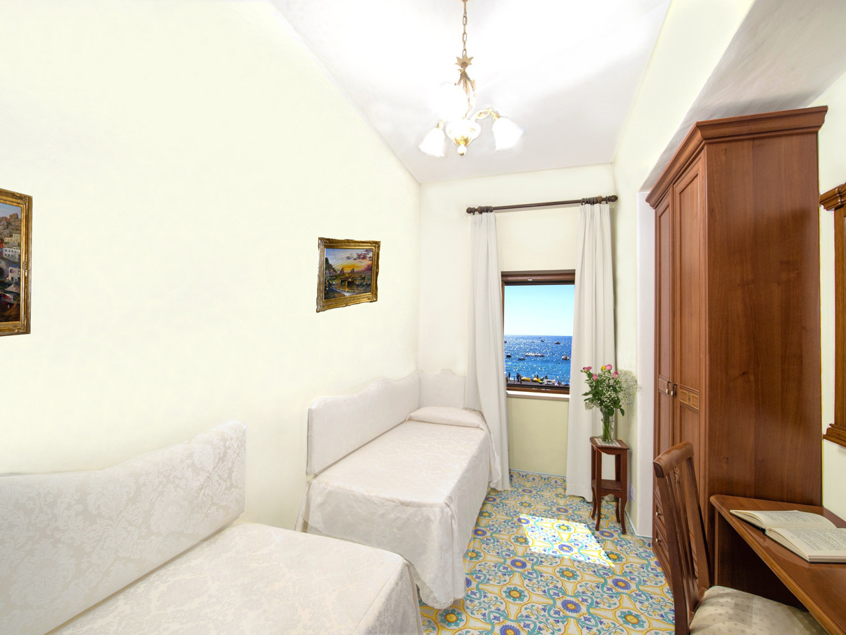 Villa Costanzo